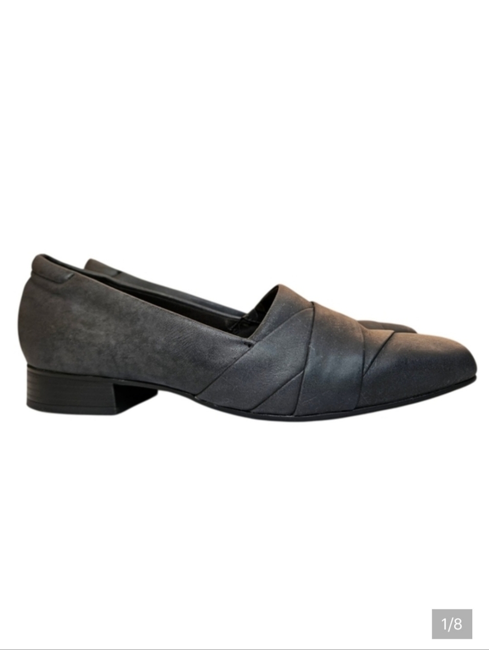 Clarks Tilmont Clara gray slip on loafer with strap detail low heel size 9M